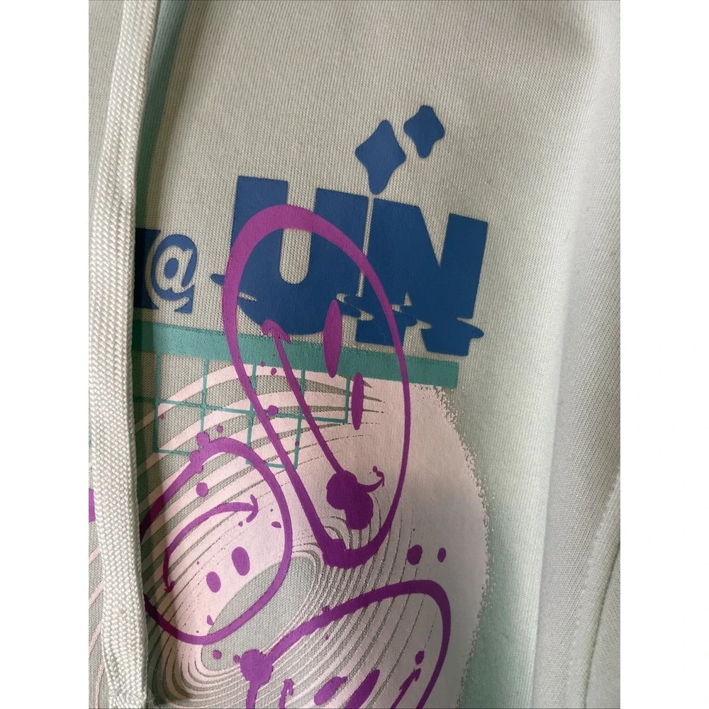UNDRTD Large Mint Graphic Hoodie Pullover Streetwear Focus Print